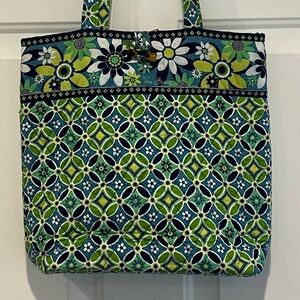 Vera Bradley Tote in Daisy Daisy